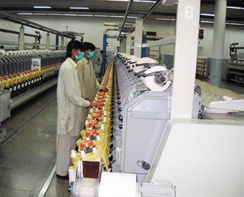 巴基斯坦經(jīng)濟(jì)復(fù)蘇難 紡織品購(gòu)銷危機(jī)牽動(dòng)全球目光